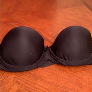 New without tag Frederick’s of Hollywood bra 34C